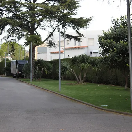 Ridaura Apartment *